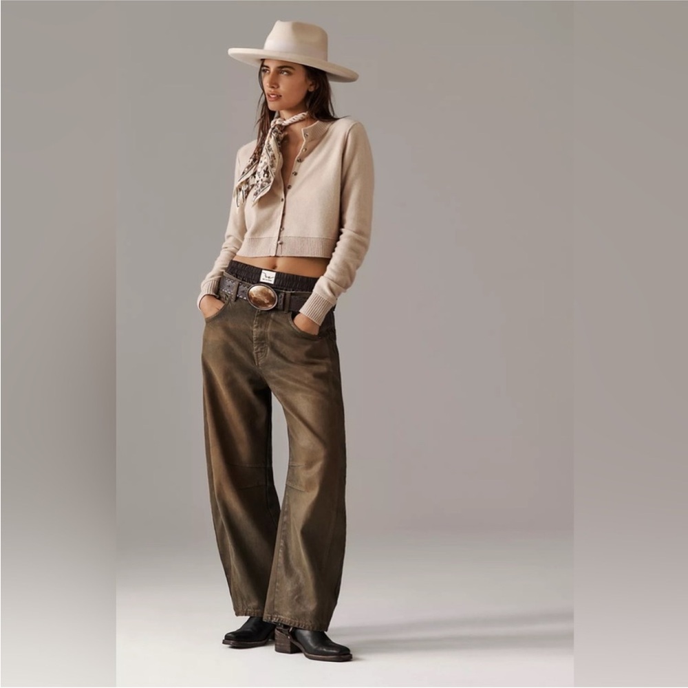 Free People - We The Free Good Luck
Coated Barrel Jeans